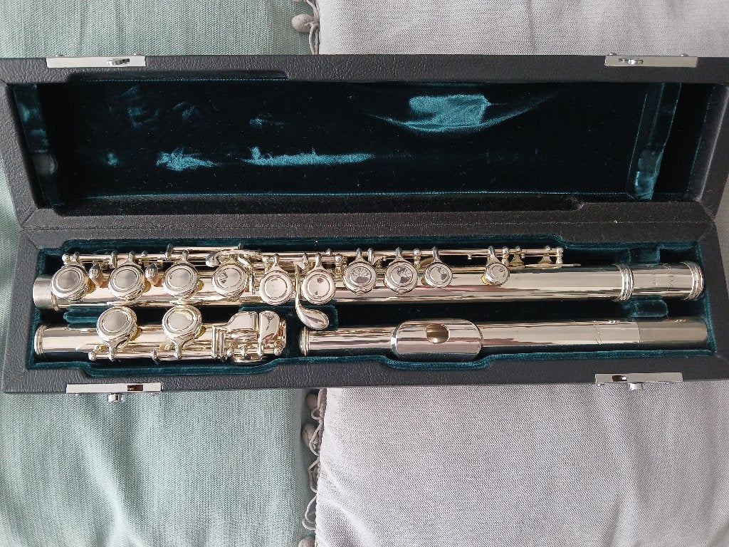 Azumi AZ1000E dwarsfluit, Muziek en Instrumenten, Blaasinstrumenten | Dwarsfluiten en Piccolo's, Ophalen of Verzenden, Gebruikt