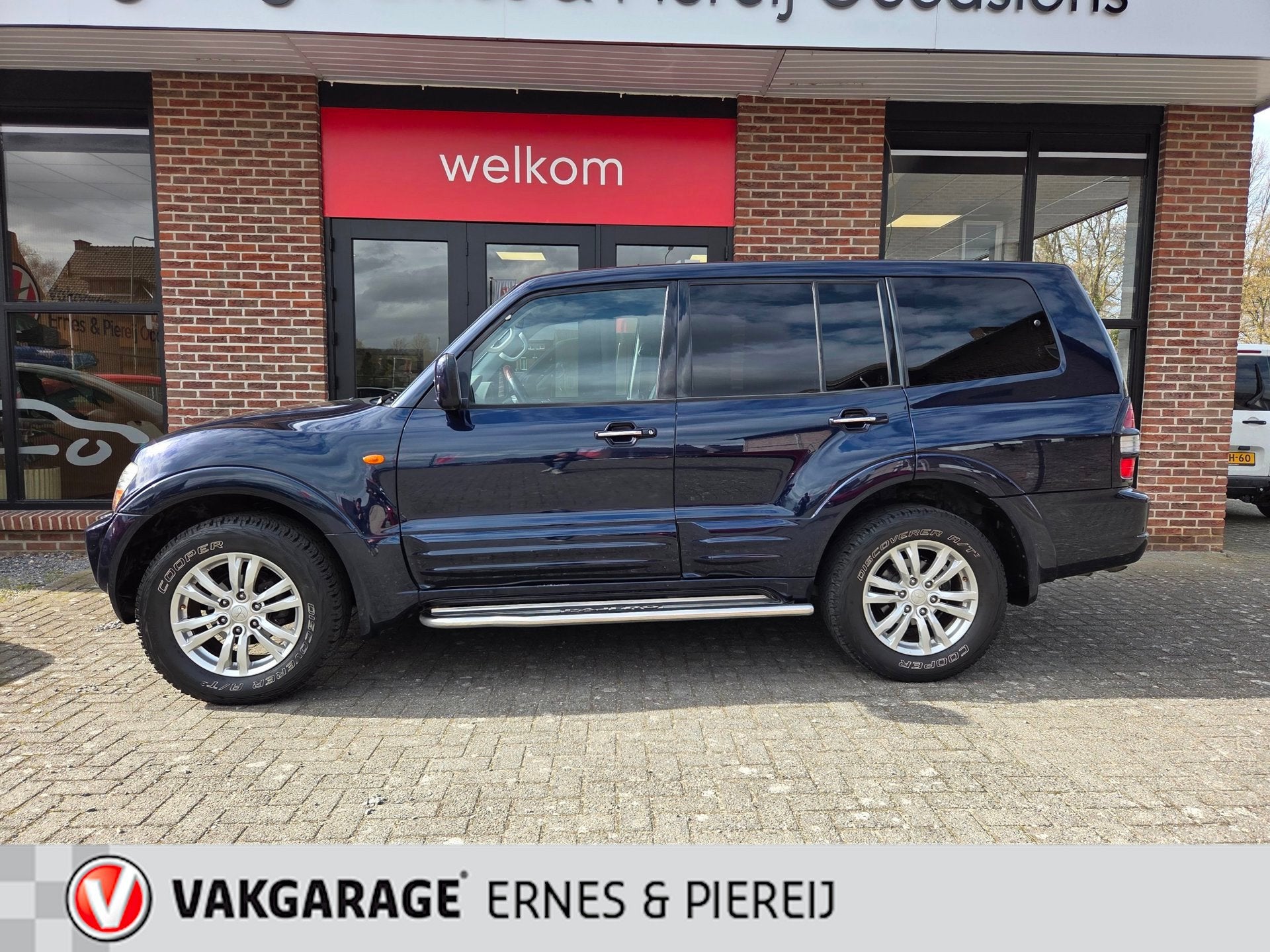 Mitsubishi Pajero 3.2 Di-D GLX LB Grijs kenteken, Auto's, Automaat, Gebruikt, 4 cilinders, Blauw