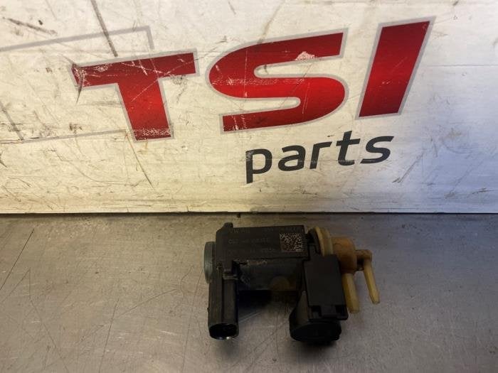 Vacuum ventiel van een Audi A6, Auto-onderdelen, Klein materiaal, Audi, Gebruikt, 3 maanden garantie, Ophalen of Verzenden