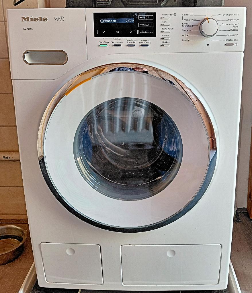 Miele WMG120 WPS, Ophalen, Minder dan 85 cm, Refurbished, Voorlader