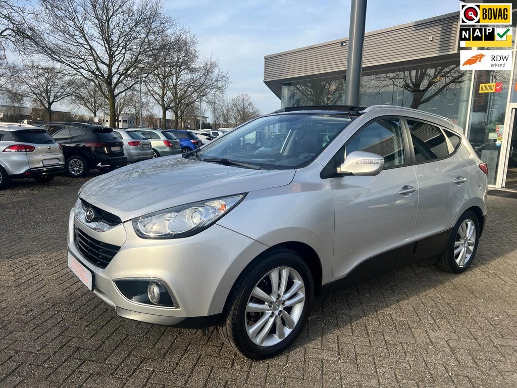 Hyundai Ix35 2.0i i-Catcher Automaat, Navigatie, panodak, Cl, Auto's, Hyundai, Stof, Gebruikt, Zwart, 4 cilinders
