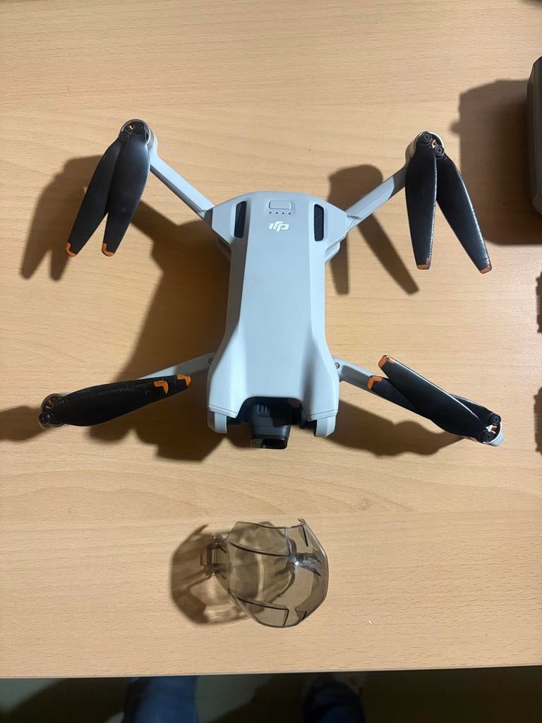 DJI Mini 3 drone met RC-N1 controller en accessoires, Audio, Tv en Foto, Drones, Gebruikt, 30 tot 45 minuten, Cameradrone, 5 tot 10 kilometer