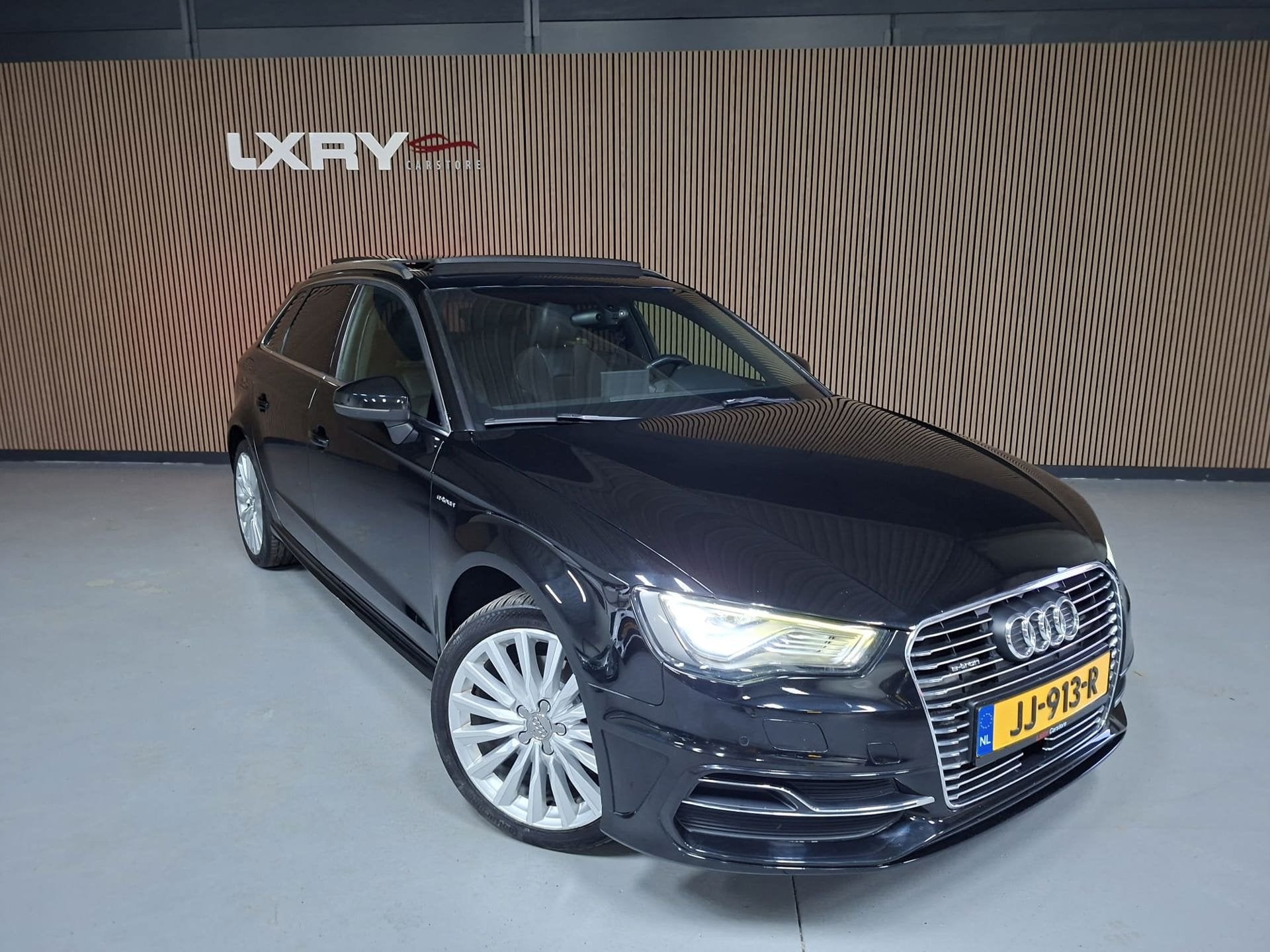 Audi A3 Sportback 1.4 e-tron PHEV Ambition Pro Line plus | C, Auto's, 8 kWh, Gebruikt, Euro 6, 4 cilinders