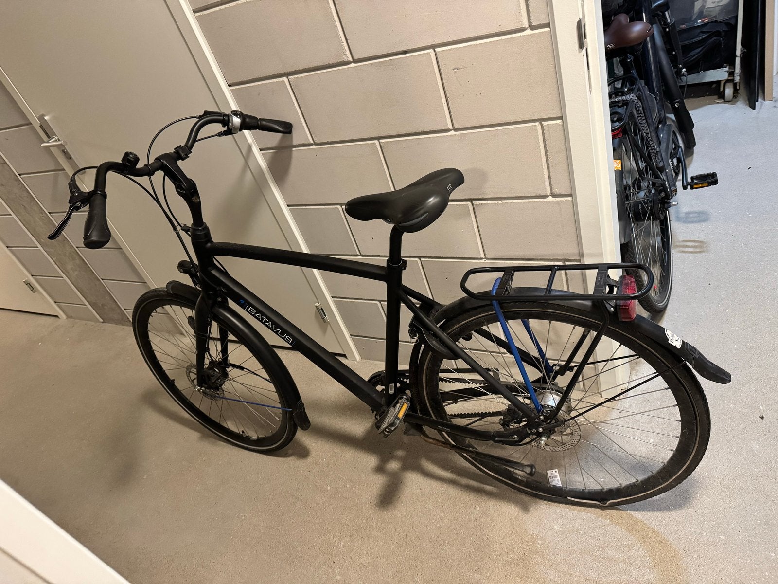Batavus Chicane herenfiets - riemaandrijving & schijfremmen, Fietsen en Brommers, Gebruikt, Versnellingen, Batavus, Ophalen of Verzenden