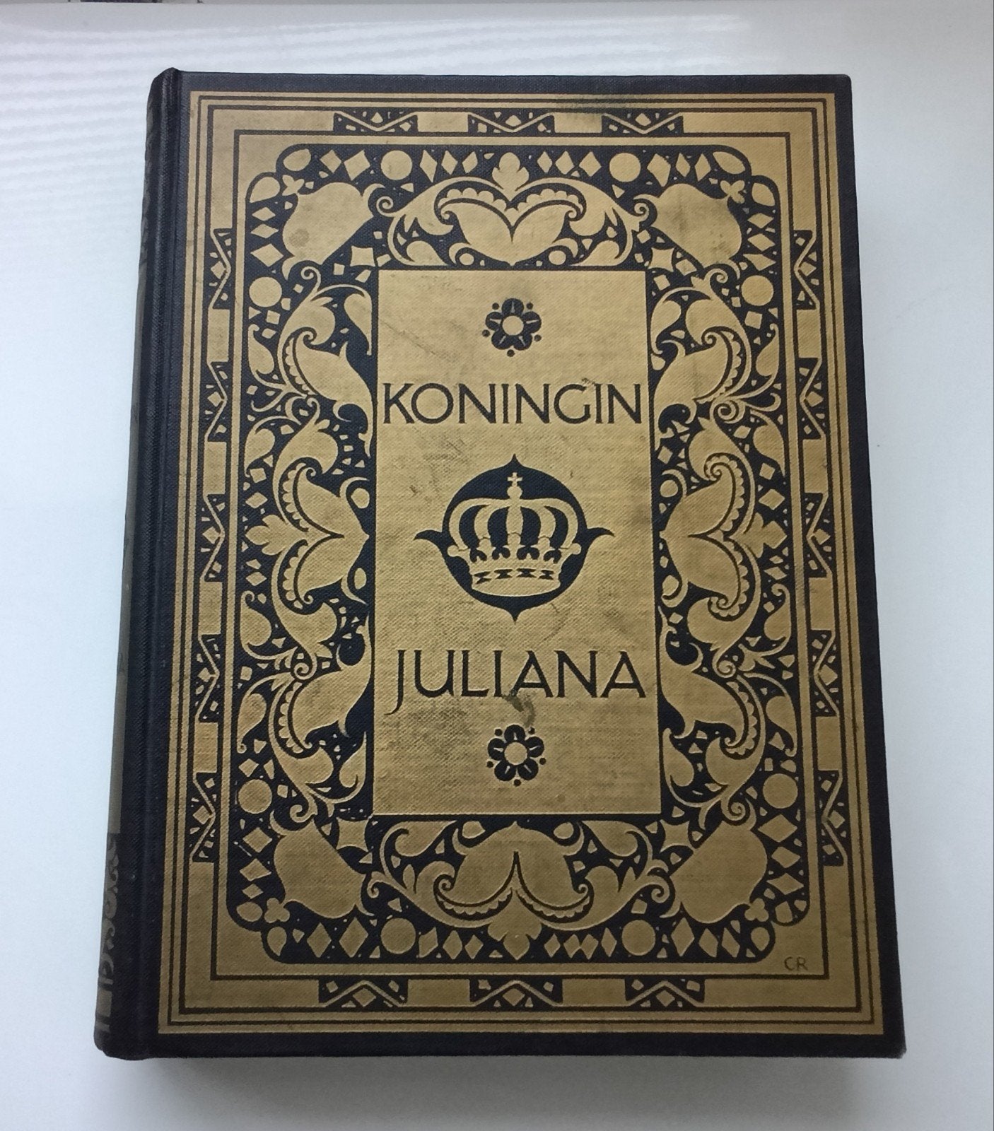 KONING JULIANA, OFFICIAL GEDENKBOEK. 1948., Ophalen