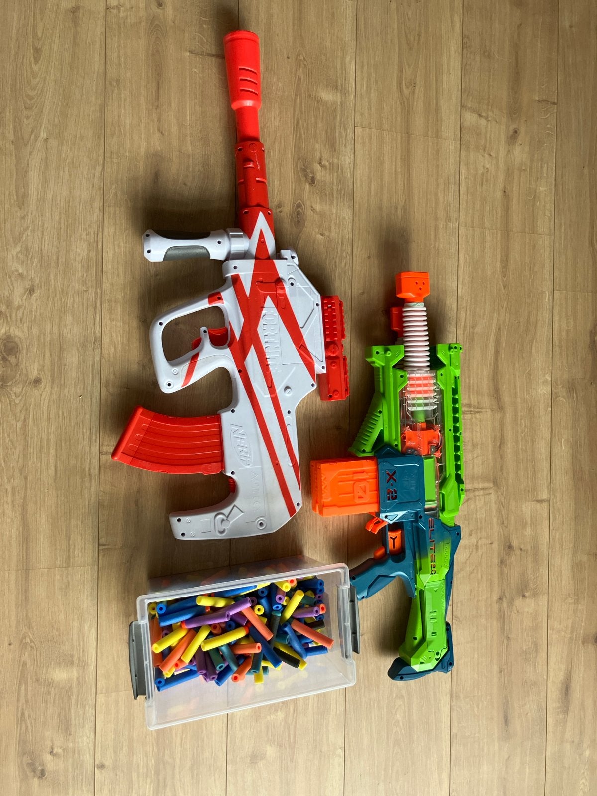 Nerf Fortnite B-AR en Nerf DoublePunch icl. veel pijltjes, Ophalen, Zo goed als nieuw, Jongen of Meisje