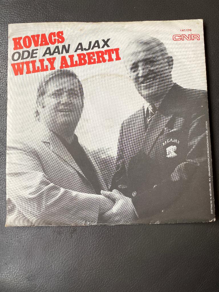 Willy Alberti Kovacs : Ode Aan Ajax ( single vinyl), Ophalen of Verzenden, Gebruikt, Nederlandstalig