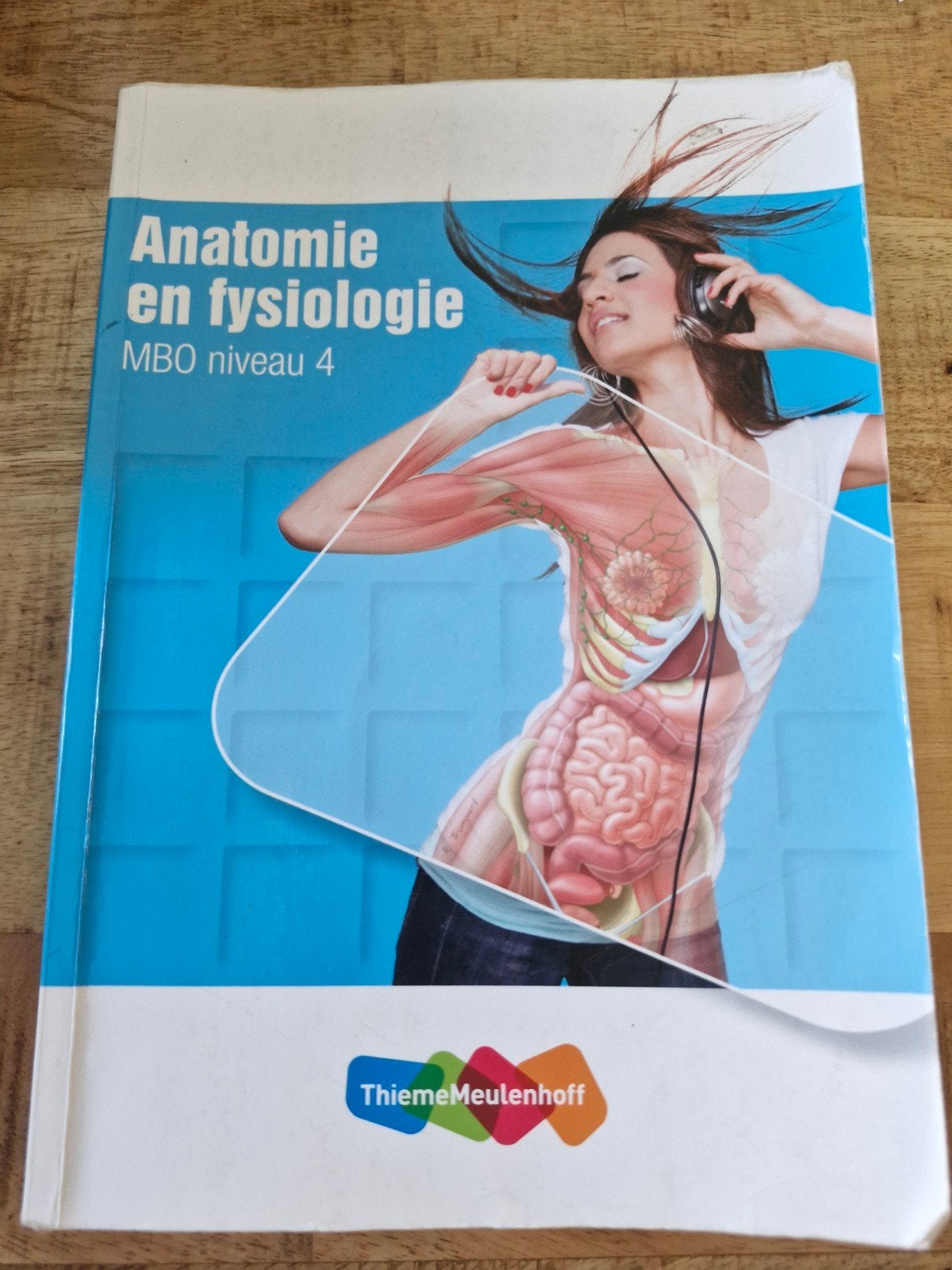 Anatomie en fysiologie MBO niveau 4 ThiemeMeulenhoff, Gelezen, Agnes van Straaten-Huygen, Ludo Grégoire, Rogier Trompert, Ophalen of Verzenden