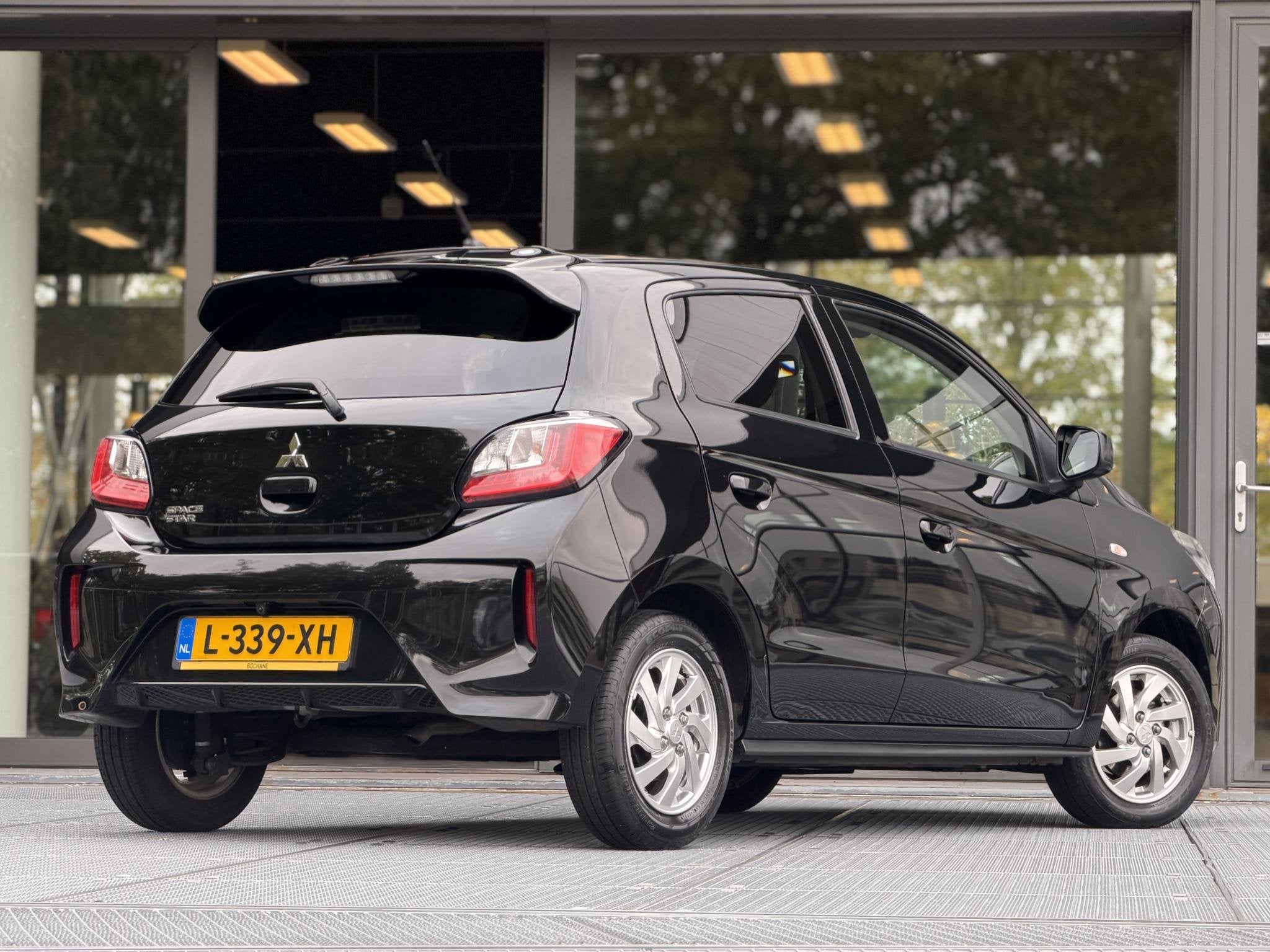 Mitsubishi Space Star 1.2 Active Automaat | Cruise Control |, Stof, Gebruikt, Zwart, Origineel Nederlands
