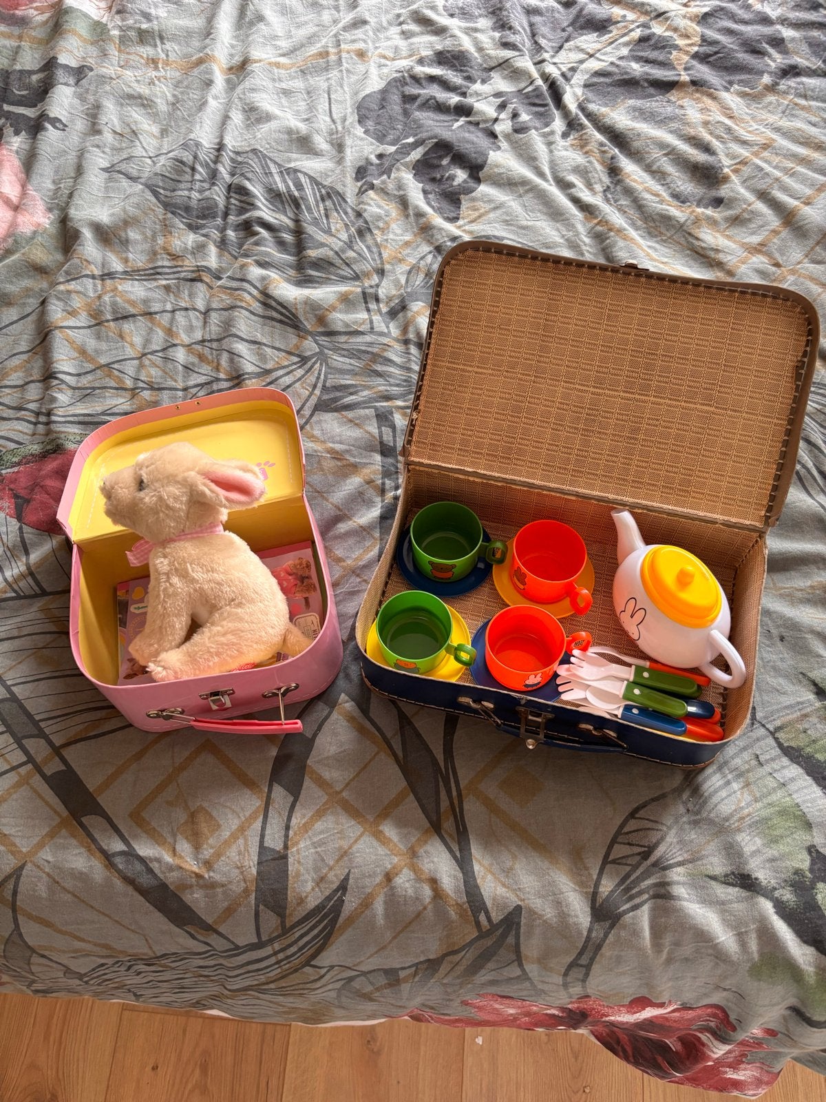 knuffel en Nijntje theeservies in koffers, Kinderen en Baby's, Ophalen, Gebruikt, Jongen of Meisje