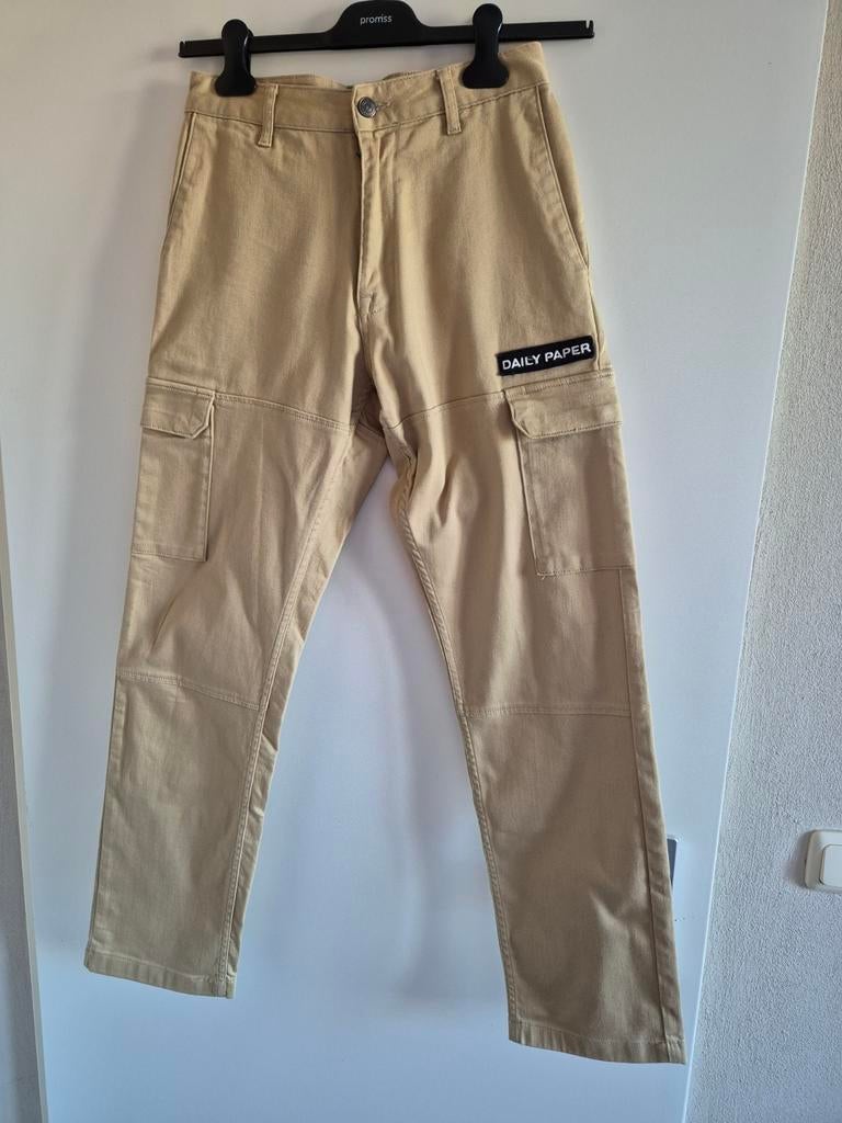 Broek merk daily paper maat S., Beige, Ophalen of Verzenden, Zo goed als nieuw, Daily Paper