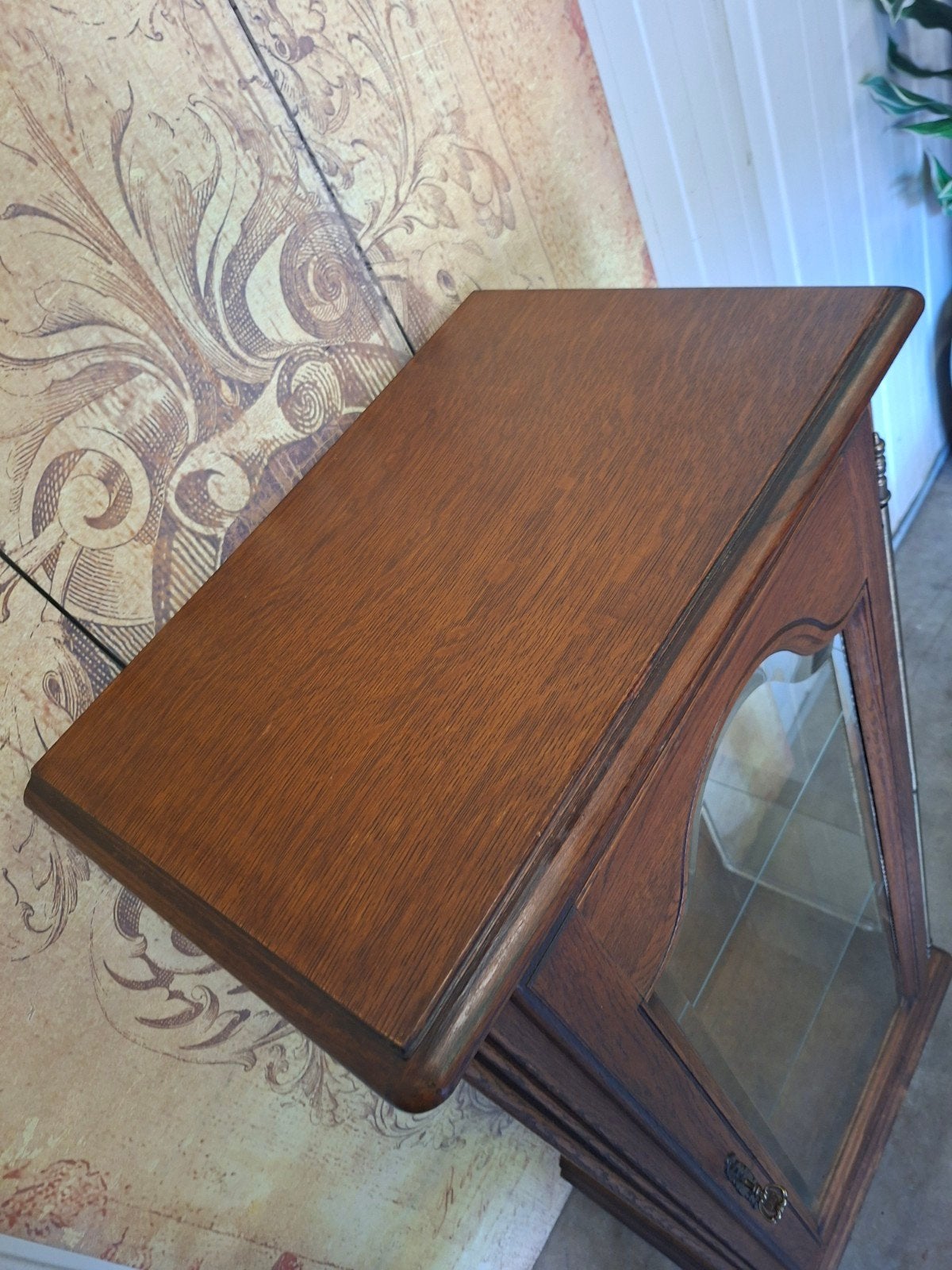 Klassieke Vitrinekast, servieskast, drankenkast, Ophalen of Verzenden, Zo goed als nieuw, Hout