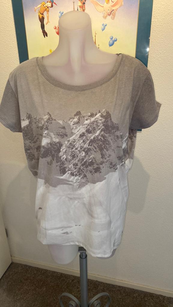 Nieuw shirt maat S merk Gsus sindustries, Ophalen of Verzenden, Nieuw, Maat 36 (S), Korte mouw