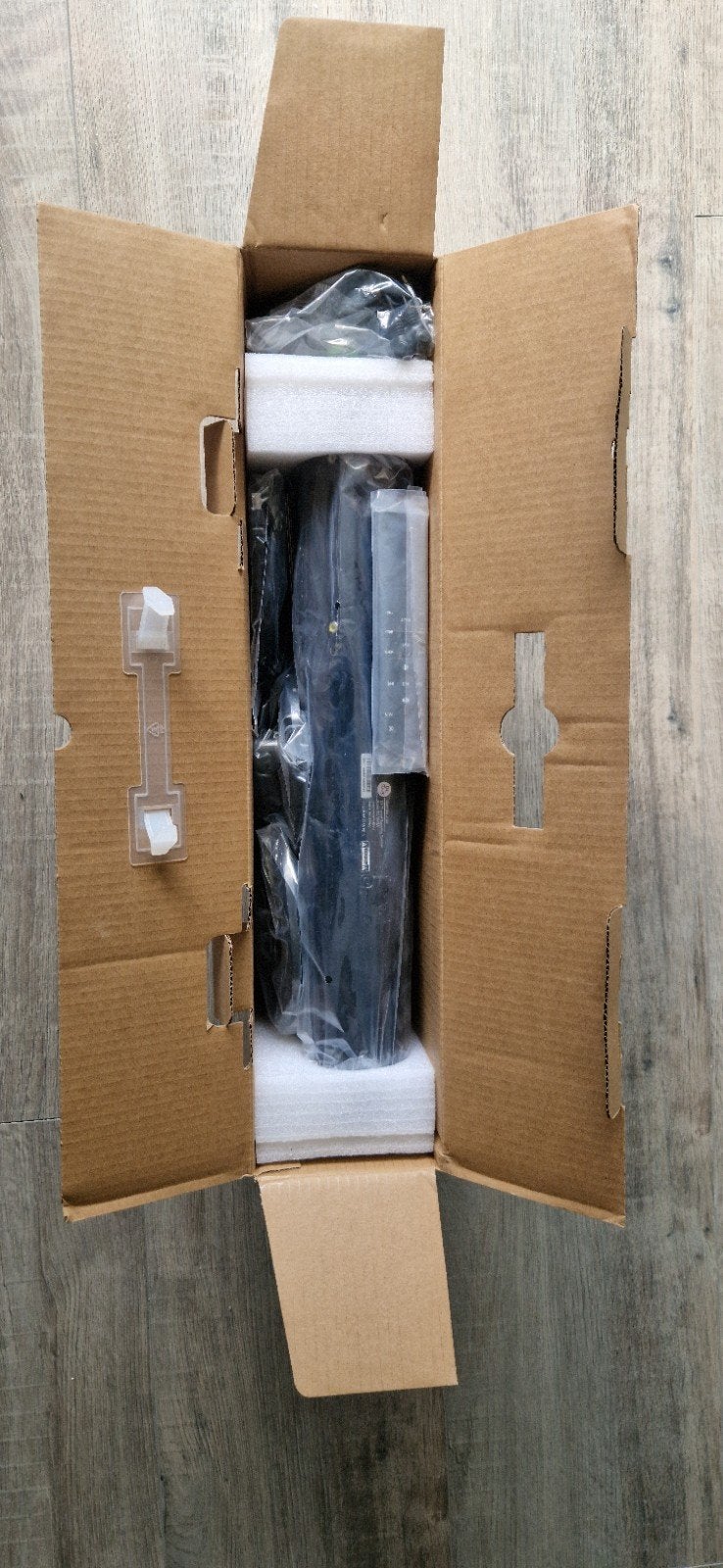 Foto 3 van Soundbar SM-2130 met Bluetooth en optionele staanders