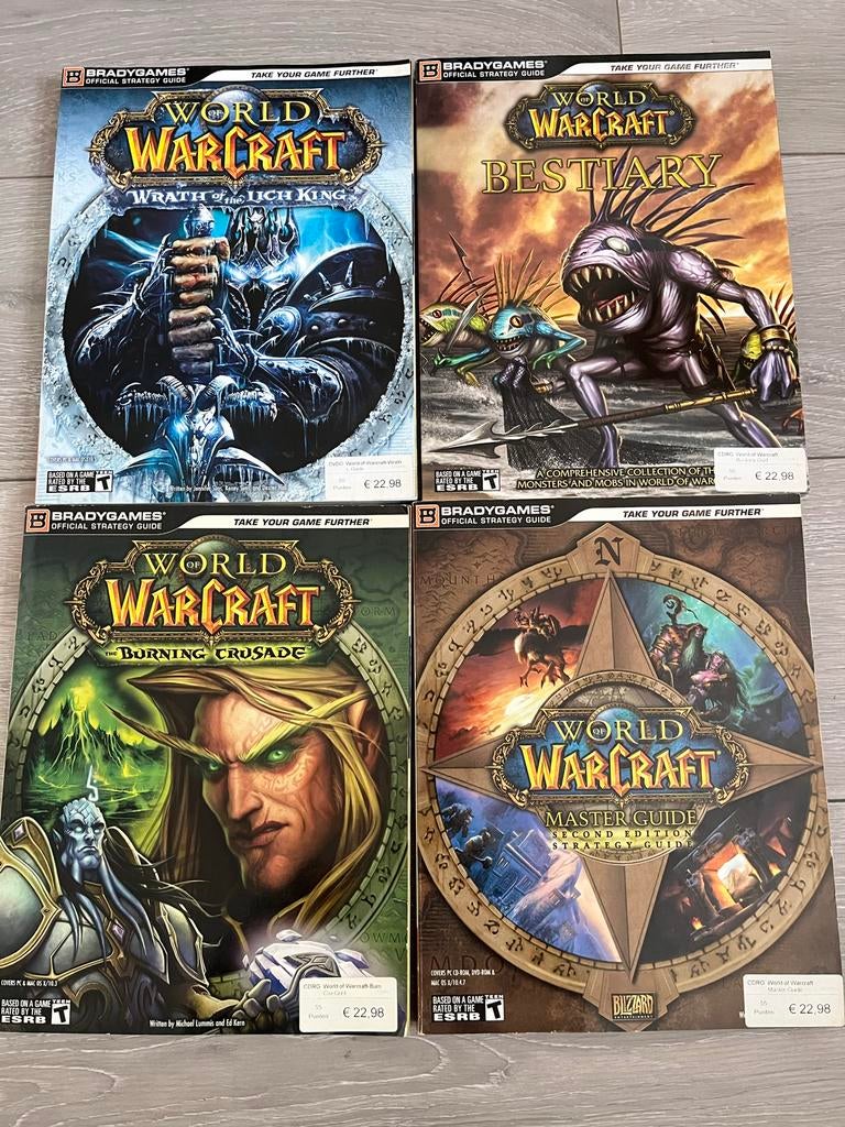 World of Warcraft Strategy Guides - 4-delige set, Gebruikt, 1 speler, Ophalen of Verzenden, Role Playing Game (Rpg)