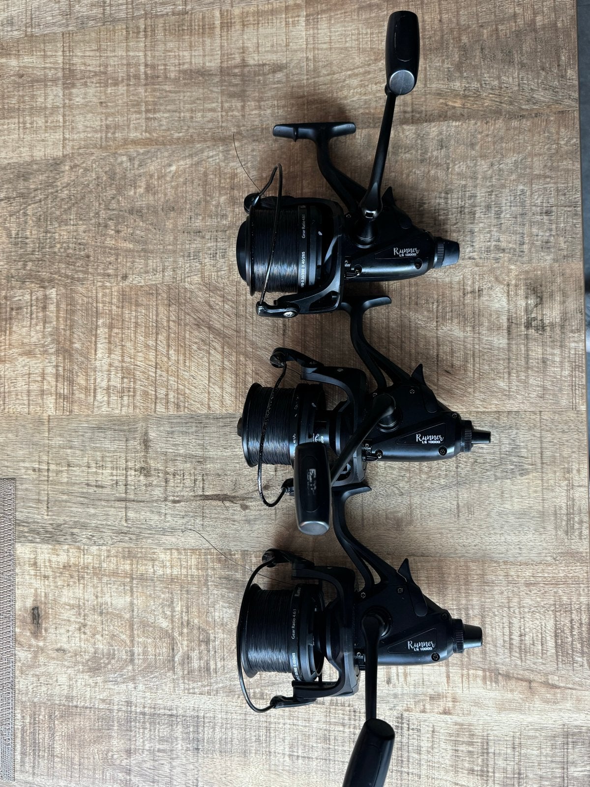 LS Runners 10000 Molens (Set van 3) met Shimano lijn, Ophalen of Verzenden, Gebruikt, Molen