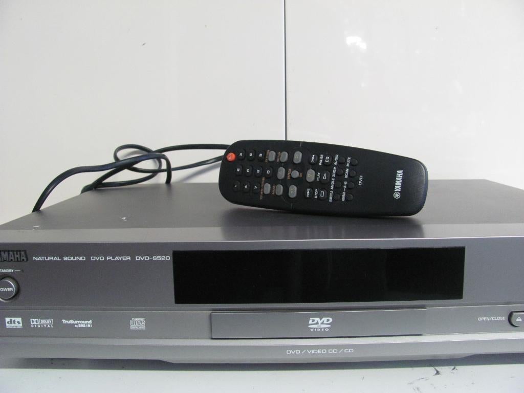 Yamaha dvd speler dvd-s520 met afstandsbediening, Audio, Tv en Foto, Dvd-spelers, Ophalen of Verzenden, Zo goed als nieuw, Dvd-speler