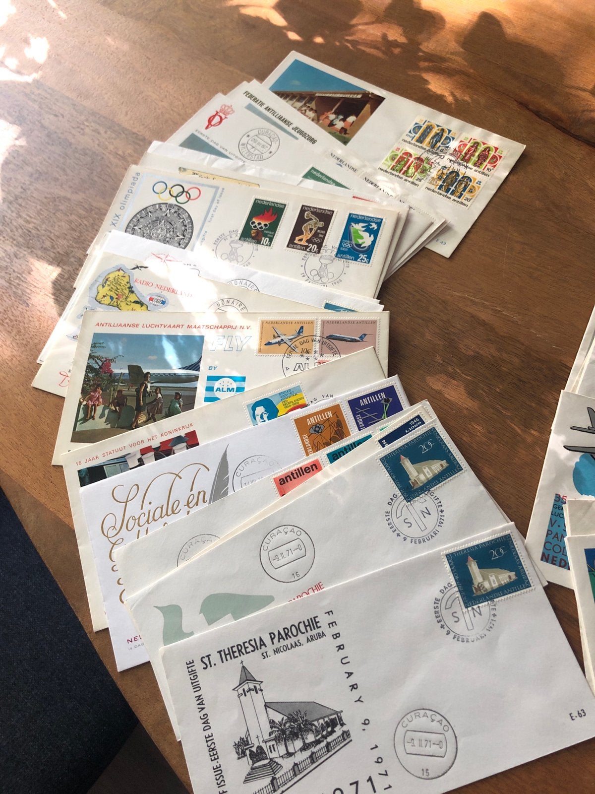 Grote collectie Eerste Dag Enveloppen  Nederlandse antillen, Ophalen of Verzenden, Onbeschreven, Nederland