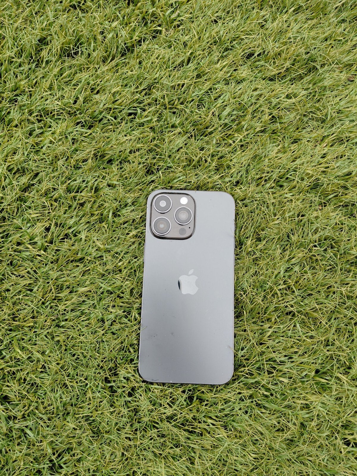iPhone 15 Pro Max voor onderdelen (defect), Telecommunicatie, Mobiele telefoons | Apple iPhone, Gebruikt, 1 TB, Zonder abonnement