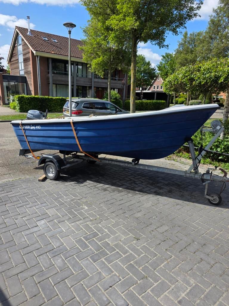 Te koop zeer weinig gebruikte clever 410 consoleboot, Watersport en Boten, Vis- en Consoleboten, Ophalen