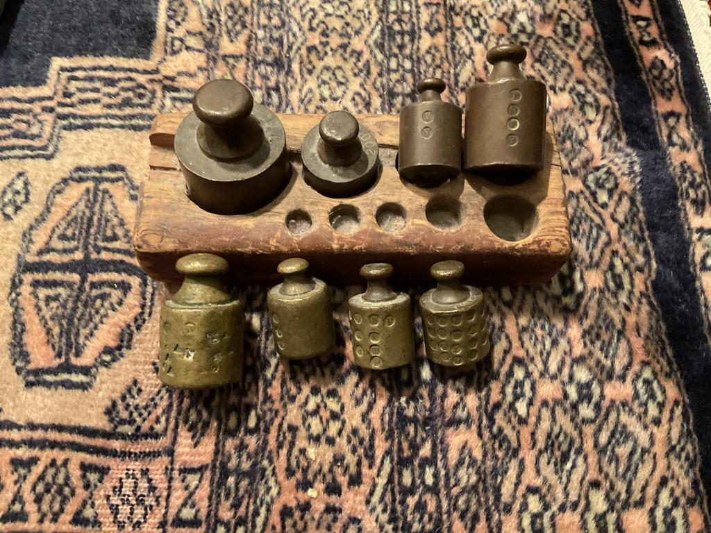Bronzen gewichten 8 stuks, Ophalen of Verzenden
