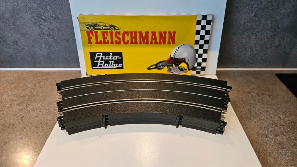 Fleishmann 4 stuks  3112 groote bochten in nette staat, Kinderen en Baby's, Speelgoed | Racebanen, Racebaan, Fleischmann, Zelf te bouwen
