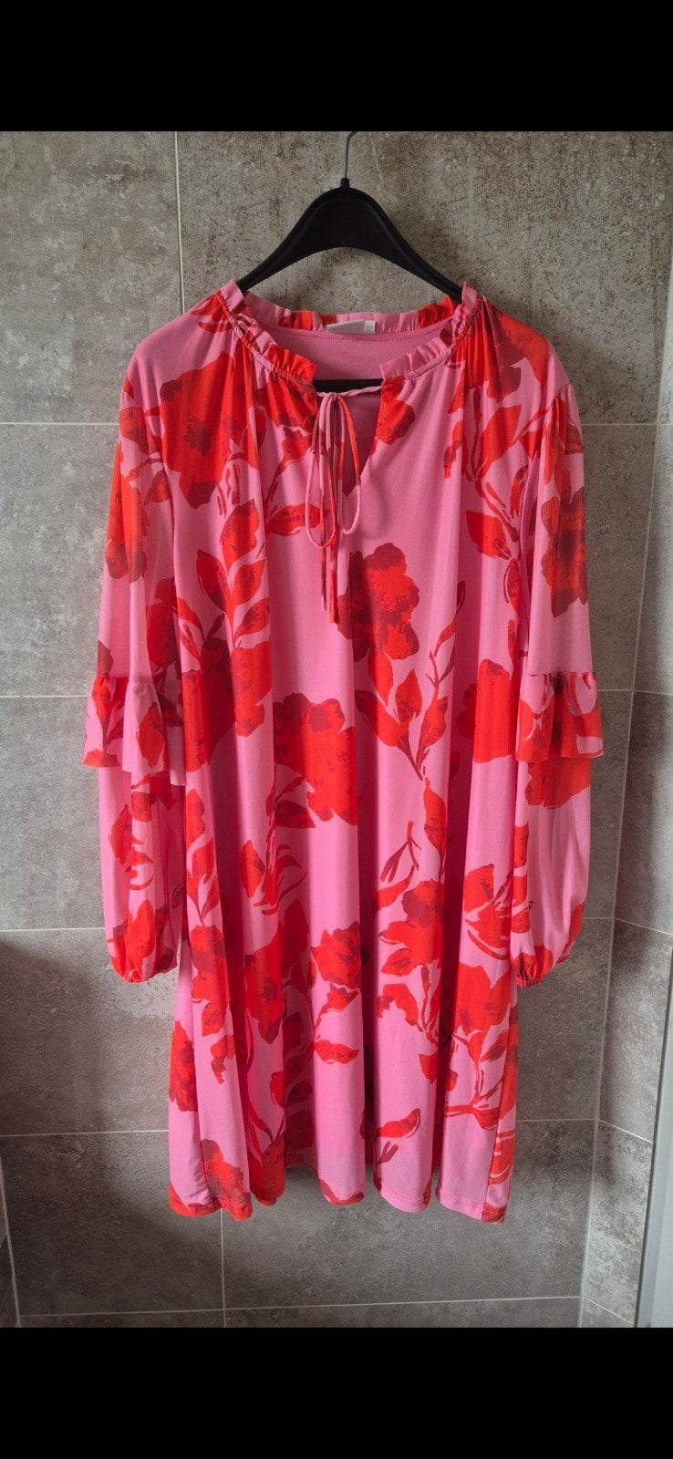 ONLY Carmakoma Roze Bloemenjurk Maat XL, Ophalen of Verzenden
