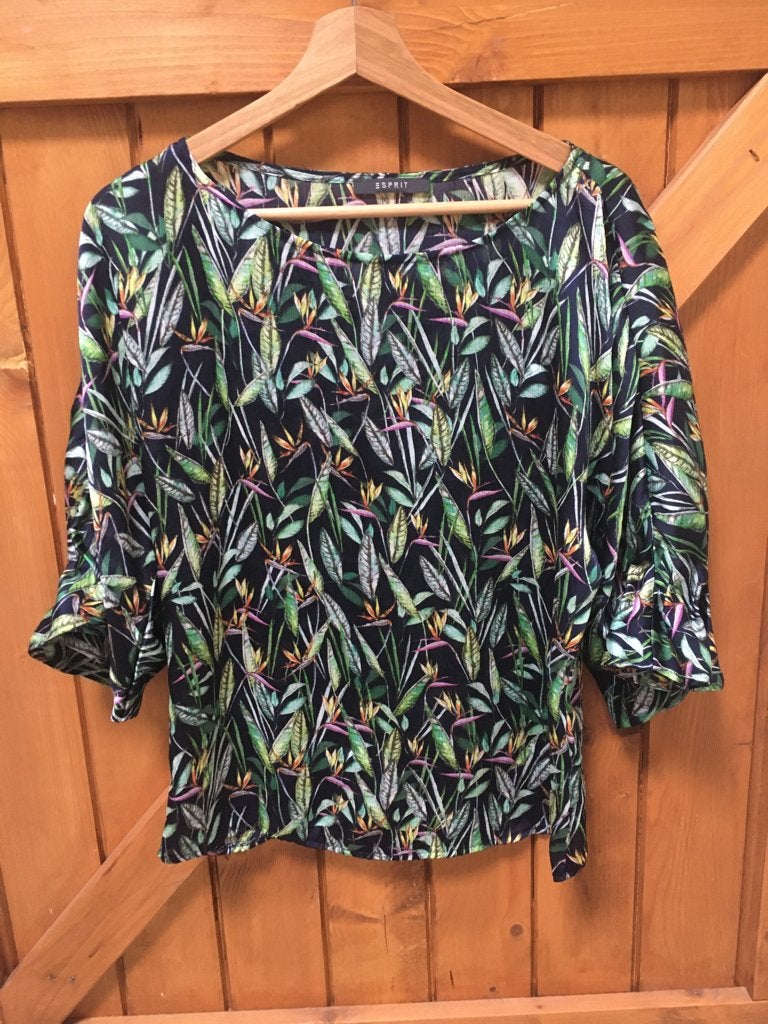 Blouse met volant mouwen bloemen strelitzia maat M, Ophalen of Verzenden, Zo goed als nieuw, Maat 38/40 (M)