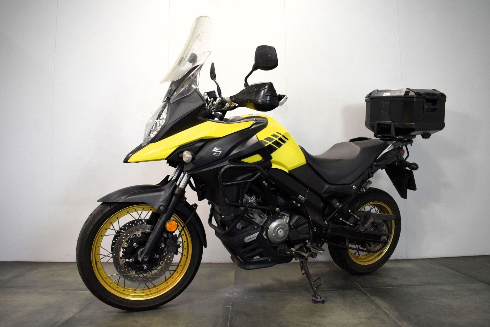 SUZUKI V-STROM DL 650 (bj 2020), Motorrijbewijs A, Bedrijf, Onbekend, Meer dan 35 kW