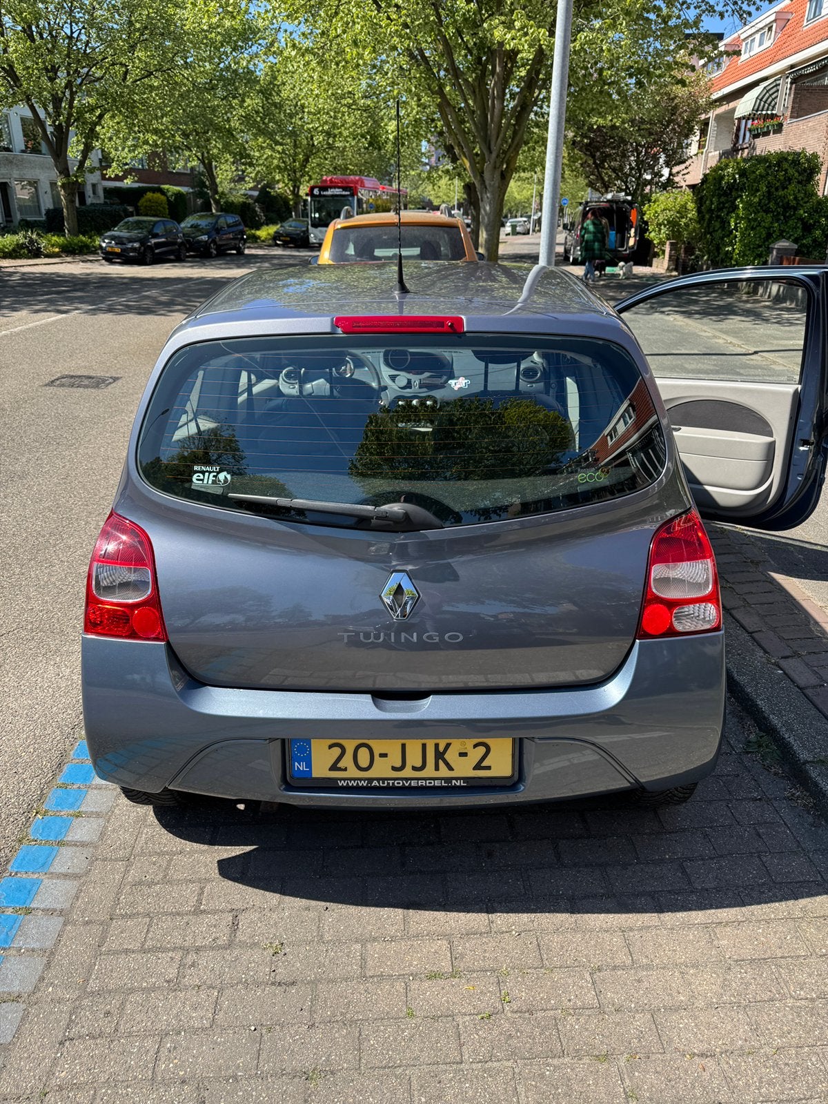 Renault Twingo 1.2 16V 2009 Blauw, Auto's, Voorwielaandrijving, Twingo, 31 €/maand, 4 cilinders