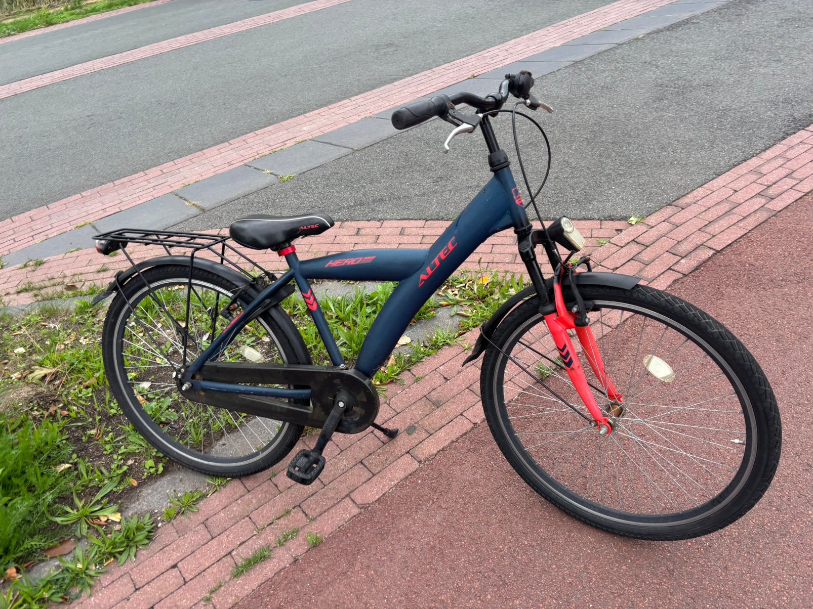 Altec Hero jongensfiets 26 inch banden, Ophalen, Gebruikt, 26 inch of meer
