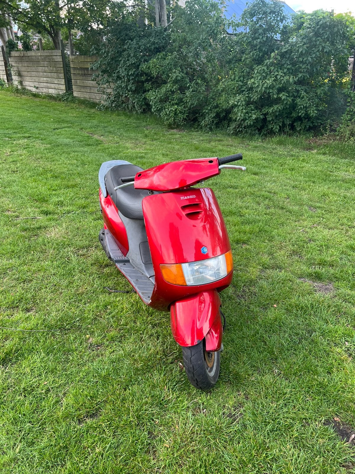 Piaggio sfera 125cc 4t, Fietsen en Brommers, Scooters | Piaggio, Ophalen, Overige modellen, Zo goed als nieuw, Benzine