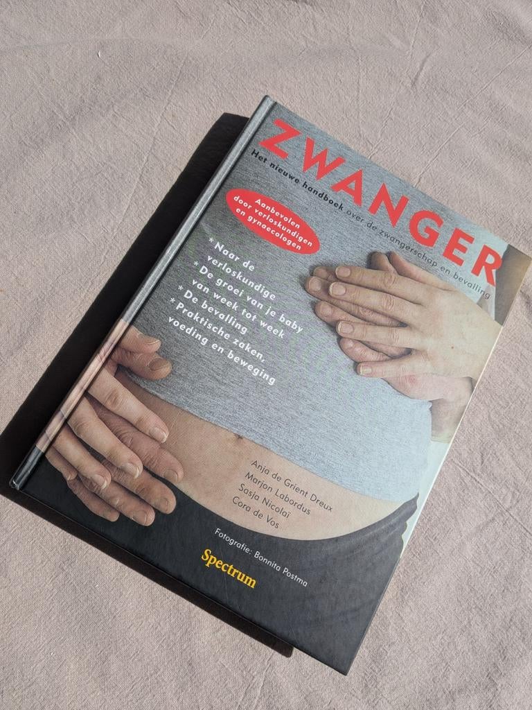 Boek Zwanger, Boeken, Zwangerschap en Opvoeding, Ophalen of Verzenden, Zo goed als nieuw, Zwangerschap en Bevalling, Diverse auteurs