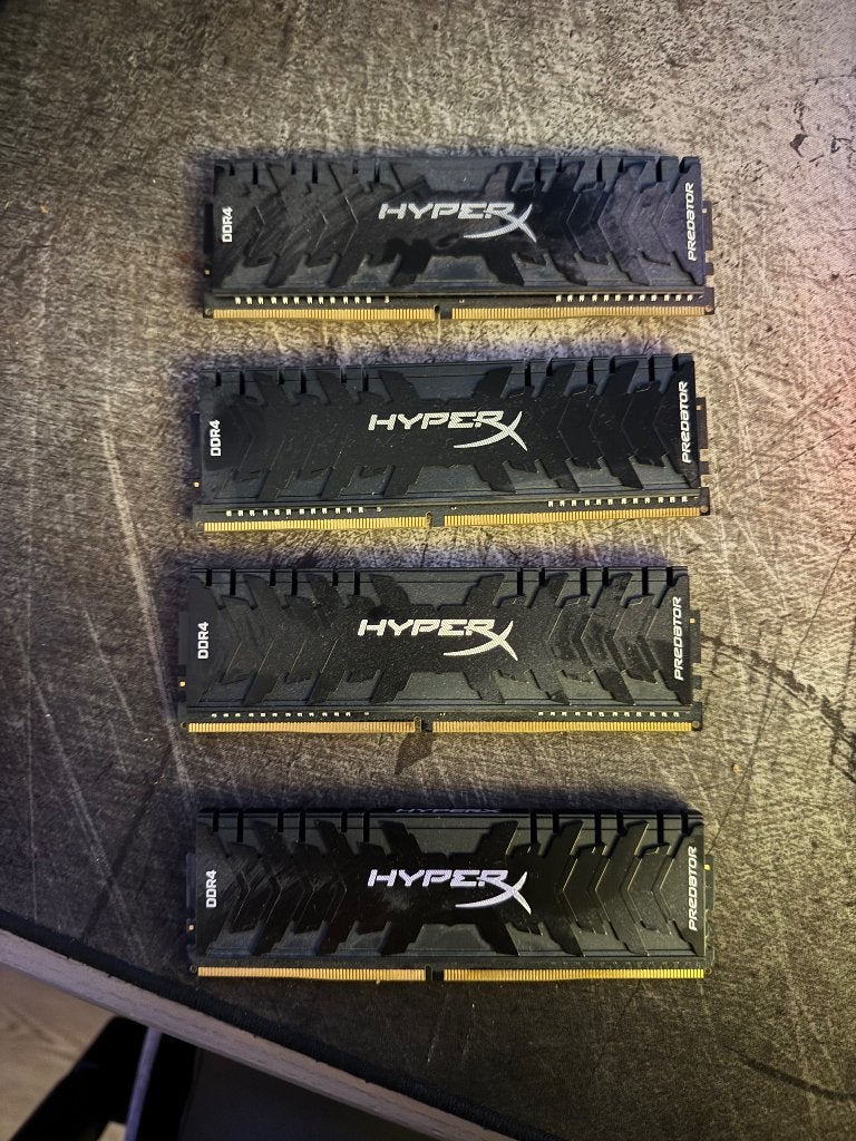 HyperX Predator DDR4 8GB 3200 (4x) Werkgeheugen, Computers en Software, Gebruikt, 32 GB, DDR4, Ophalen of Verzenden