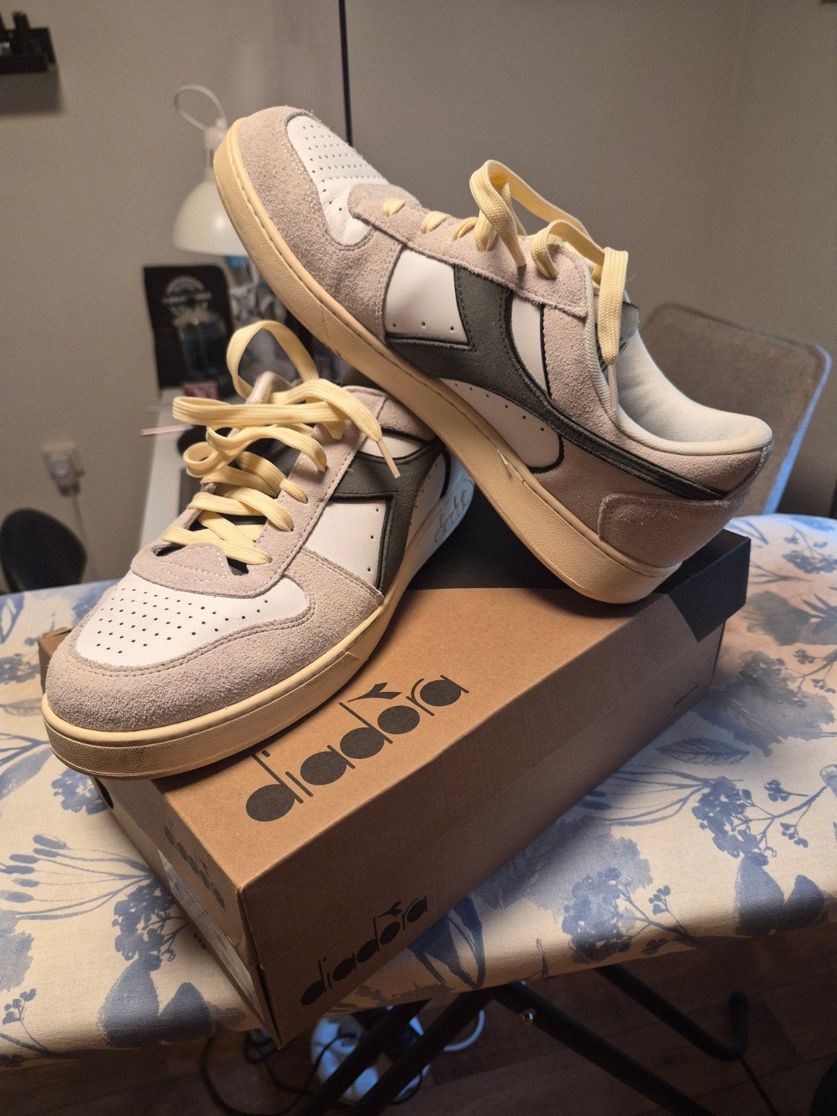 Diadora sneakers 46, Ophalen, Diadora, Sneakers of Gympen, Zo goed als nieuw