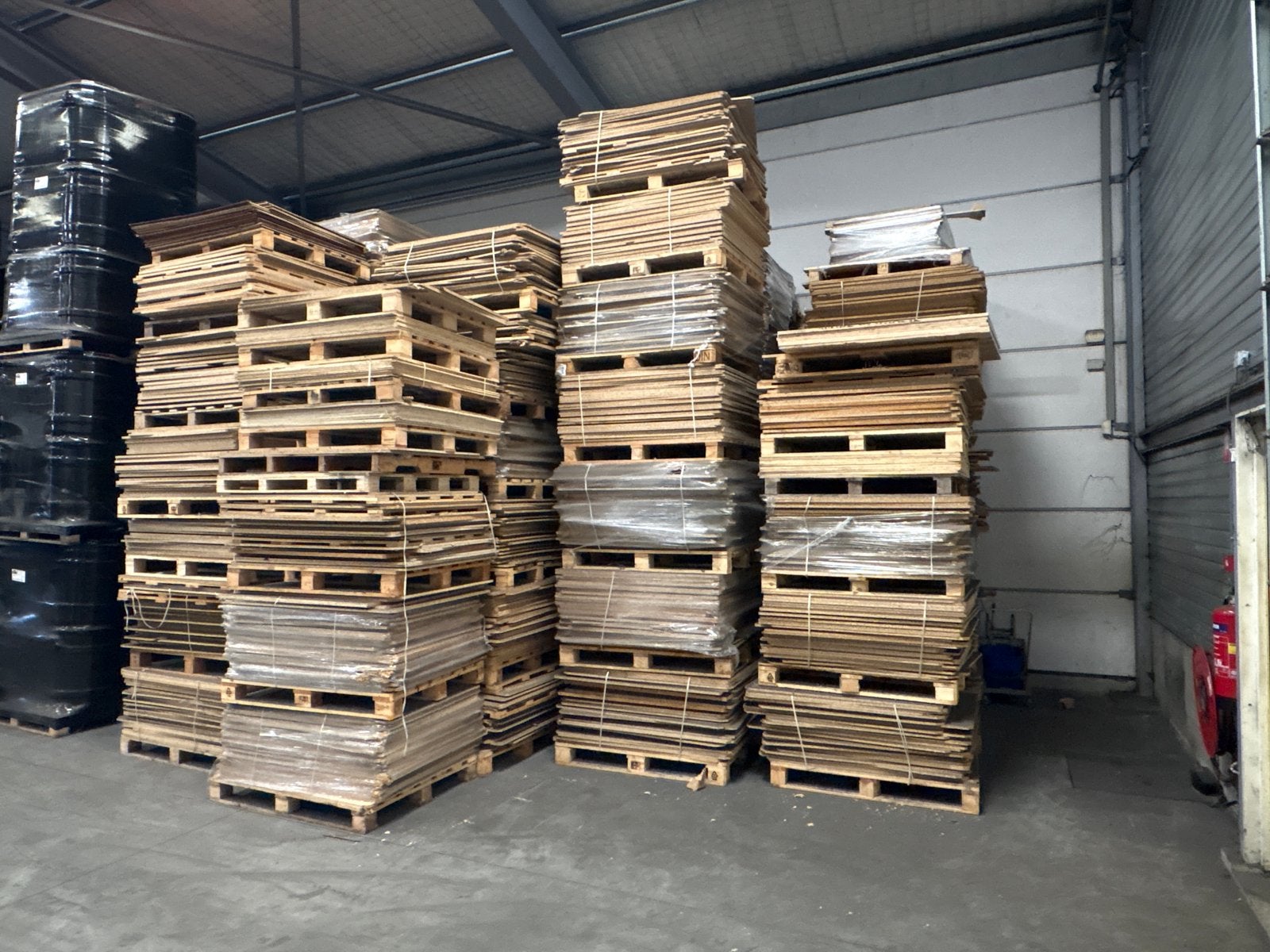 Grote partij gebruikte houten/spaan platen op pallets, Ophalen, Gebruikt, Hout, 20 tot 50 mm