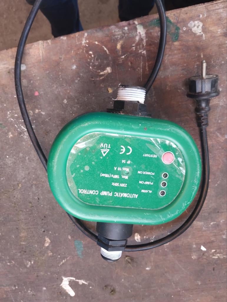 Automatische Pompbesturing - Drukregelaar, Ophalen of Verzenden, Gebruikt, Elektrisch, Overige typen