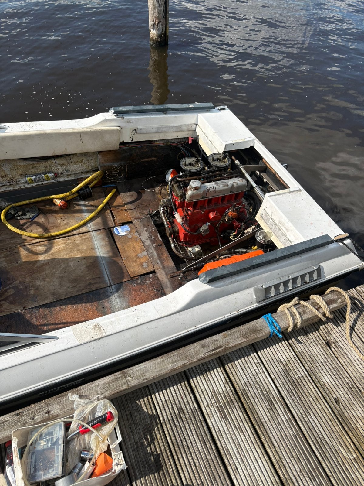Speedboot volvo b20, Watersport en Boten, Bootonderdelen, Ophalen, Gebruikt, Motor en Techniek, Motorboot