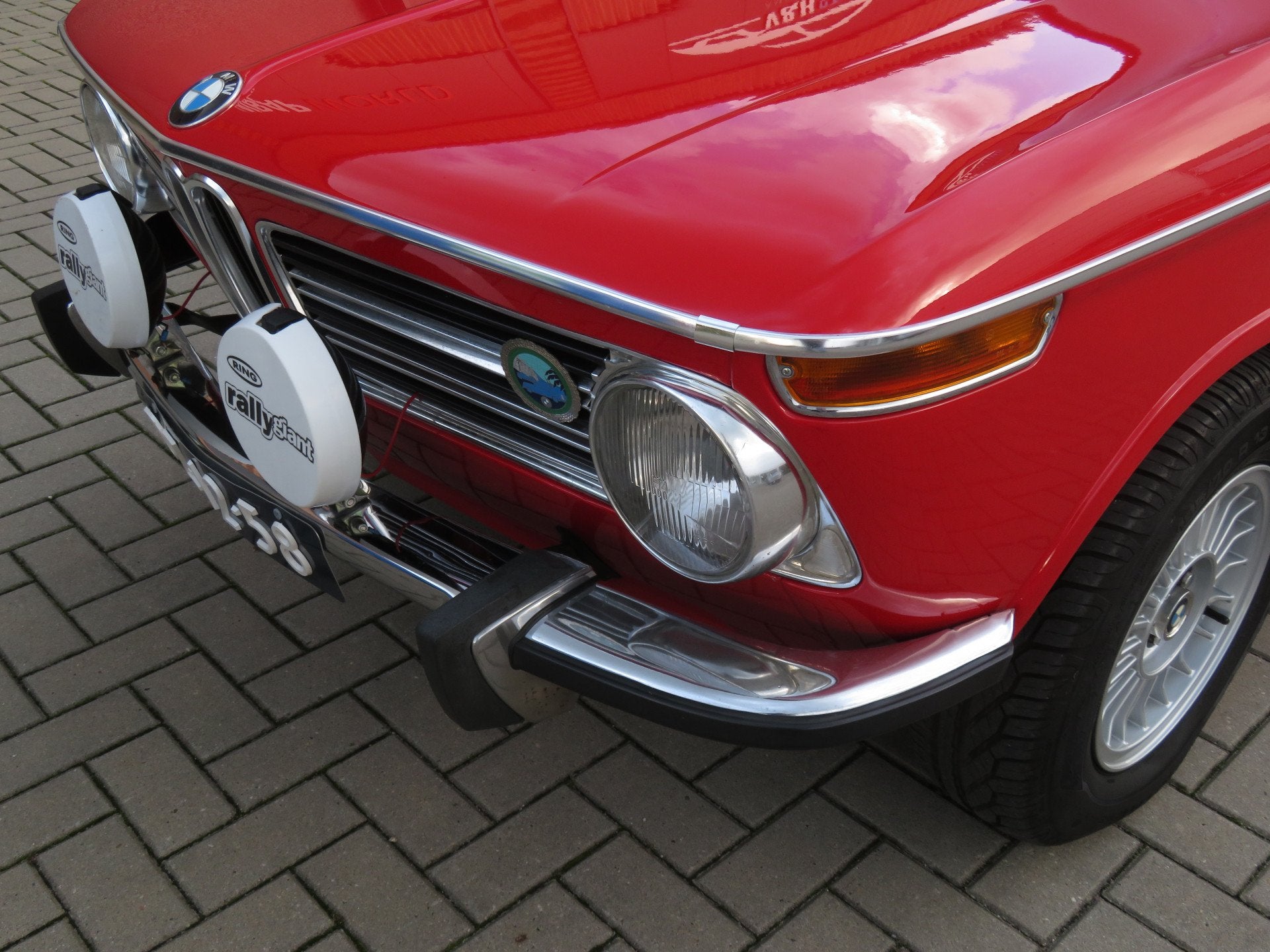 BMW 2000 touring Automaat Body-Off Restauratie Oldtimer, foto 9