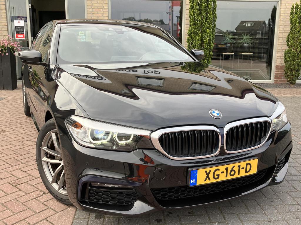 BMW 5-serie 520i | M-Sport | Trekhaak | Camera, Automaat, 1998 cc, Gebruikt, 4 cilinders