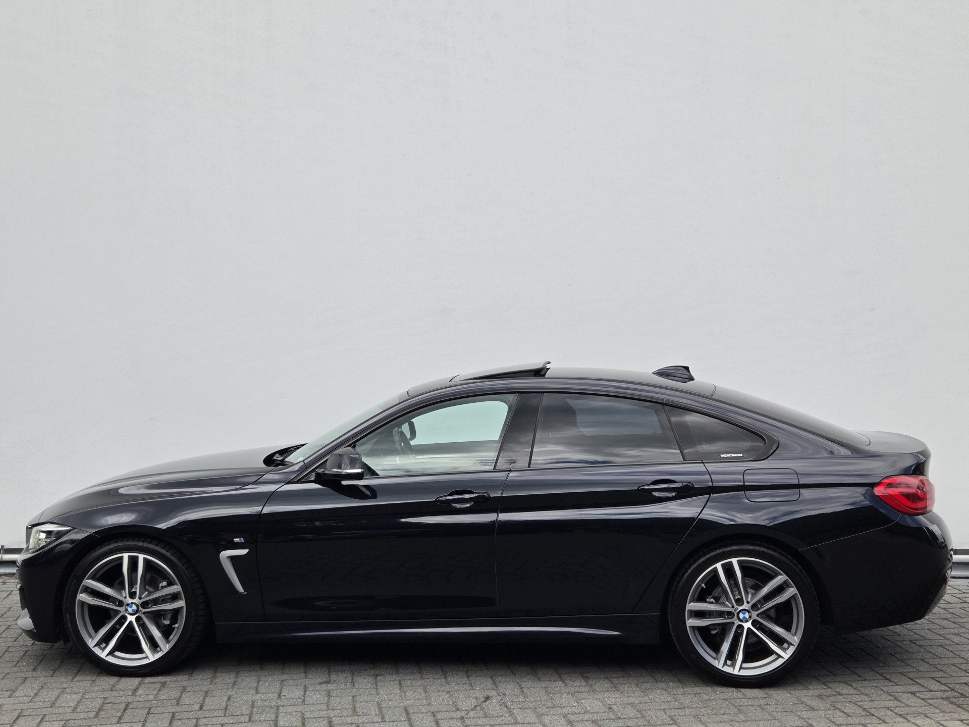 BMW 4 Serie Gran Coupé 420i High Executive M-Sport Schuif/K, Automaat, 1998 cc, Achterwielaandrijving, Gebruikt