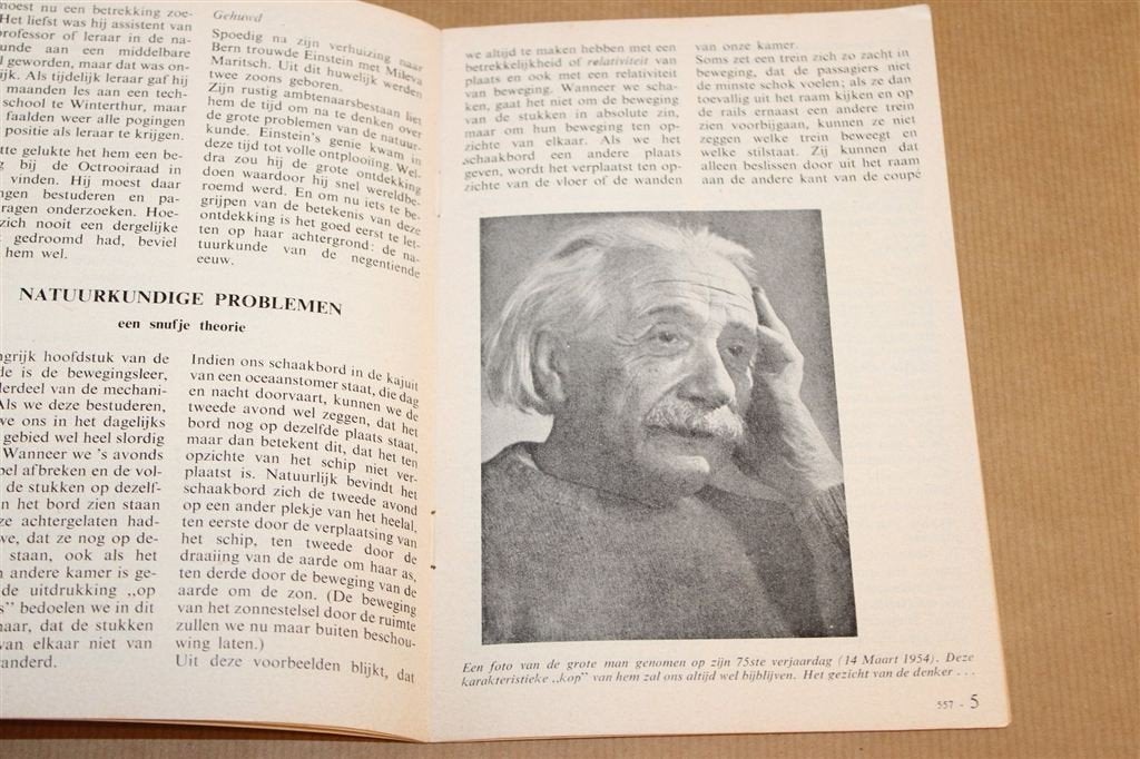Albert Einstein — Vintage Boekje 1955, Ophalen of Verzenden, Gelezen, Natuurwetenschap