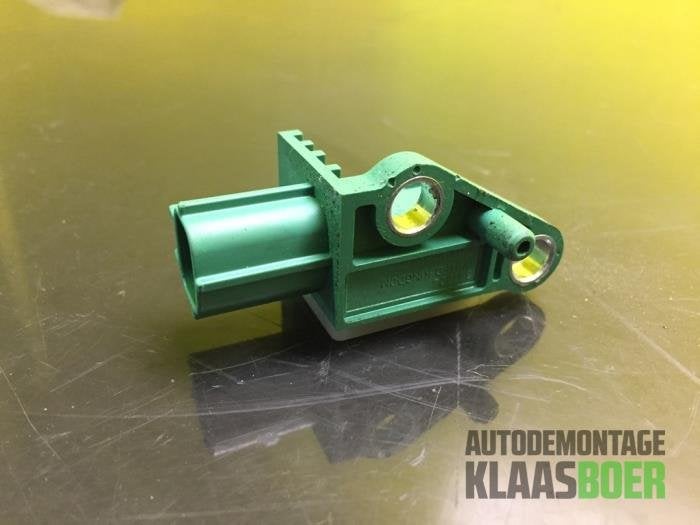 Airbag Sensor van een Volkswagen Passat, Gebruikt, -, Volkswagen, -