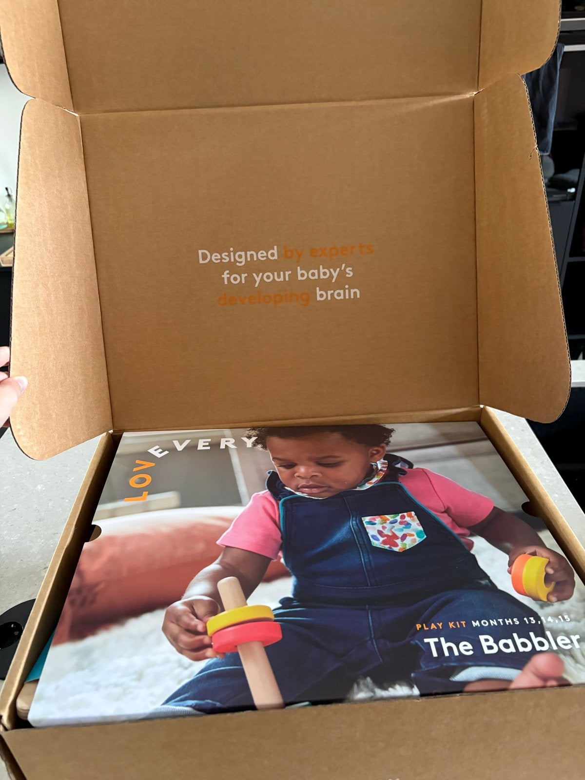 Lovevery Playkit The Babbler (13-15 maanden), Ophalen of Verzenden, Zo goed als nieuw, Bouwen