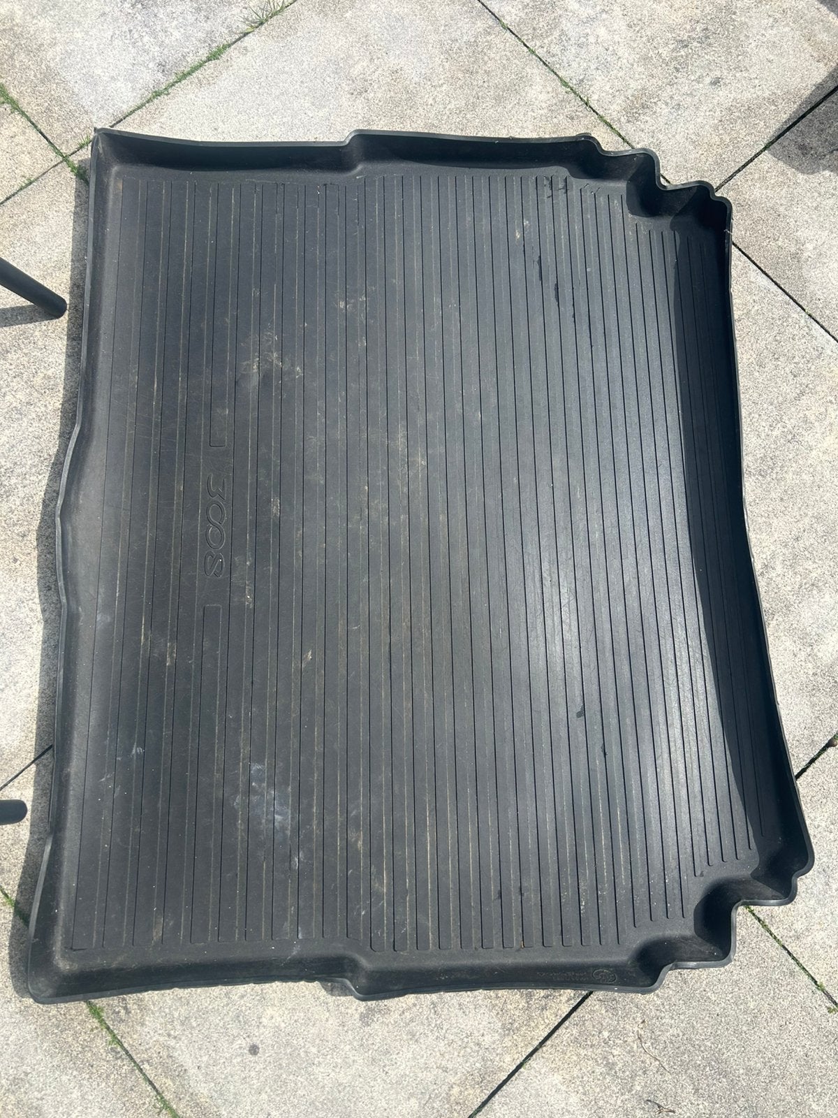 Kofferbakmat peugot 3008, Ophalen