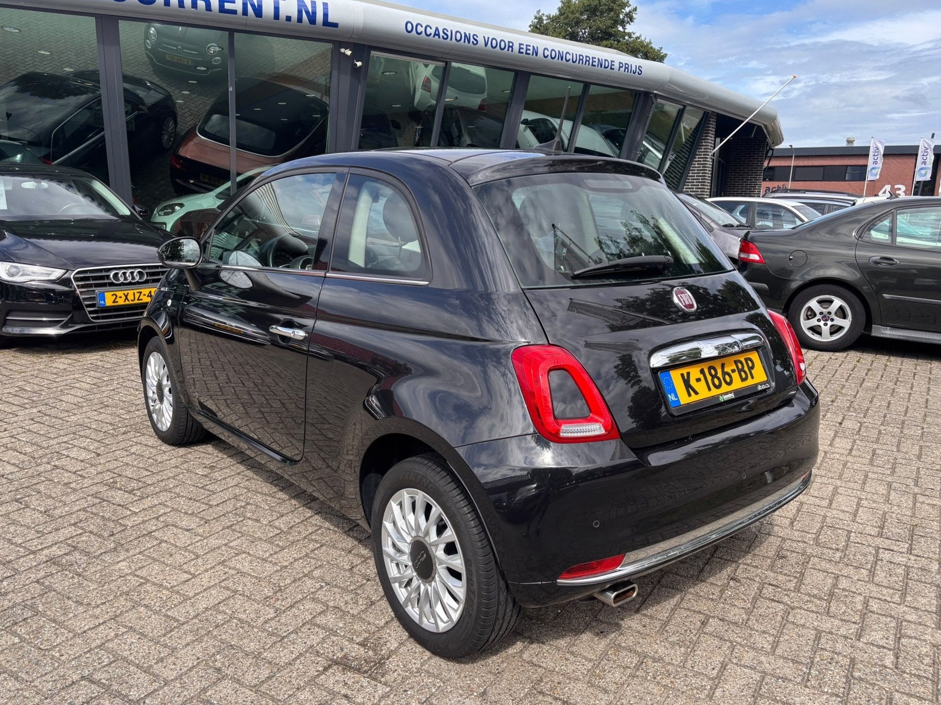 Fiat 500 1.2 Star Automaat, Carplay, Pano, Leder Inruil moge, Auto's, Gebruikt, 4 cilinders, 4 stoelen, Zwart