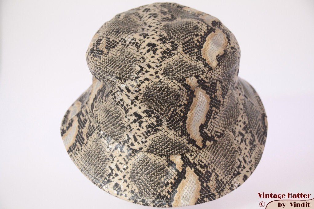 Visserhoed Buckethat Hawkins beige zilver slangenprint 57, 56 of 57 cm (M, 7 of 7⅛ inch), Hoed, Hawkins, Nieuw