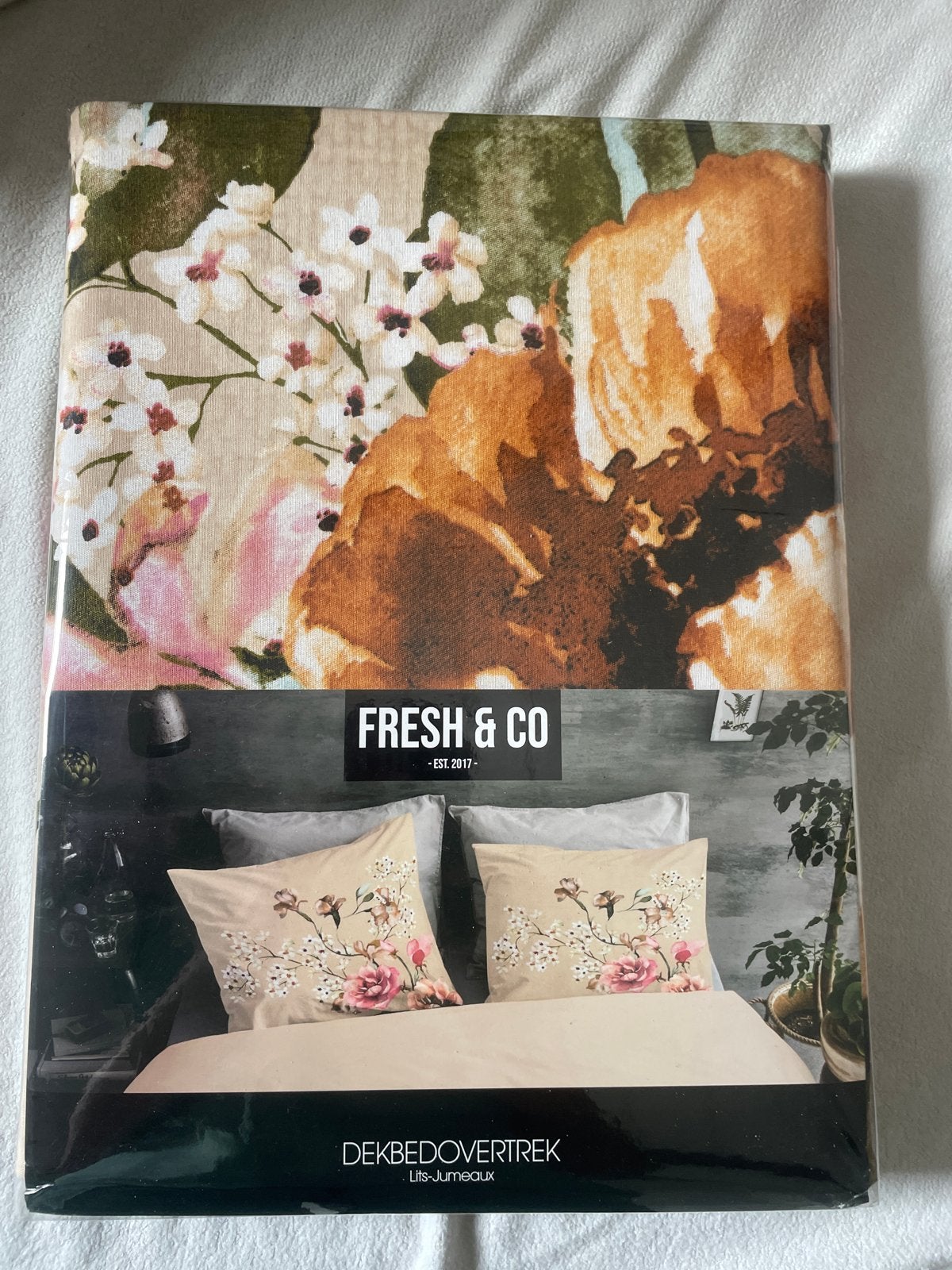 Fresh & Co Dekbedovertrek 'Tiger Garden' - Lits-Jumeaux, Beige, Dekbedovertrek, Ophalen of Verzenden, Nieuw