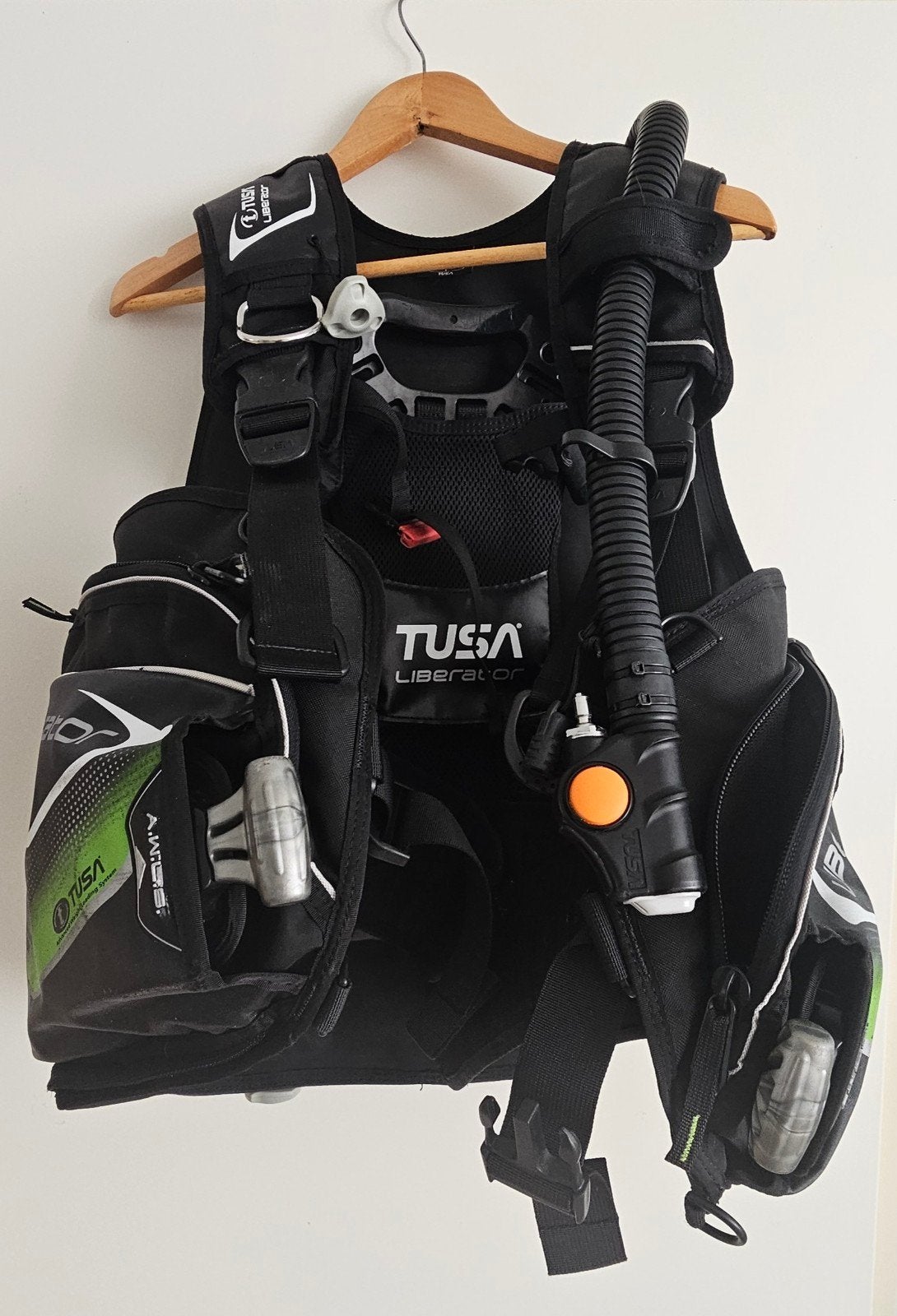 Trimvest Tusa Liberator, Watersport en Boten, Duiken, Ophalen of Verzenden, Gebruikt, Trimvest of Wing