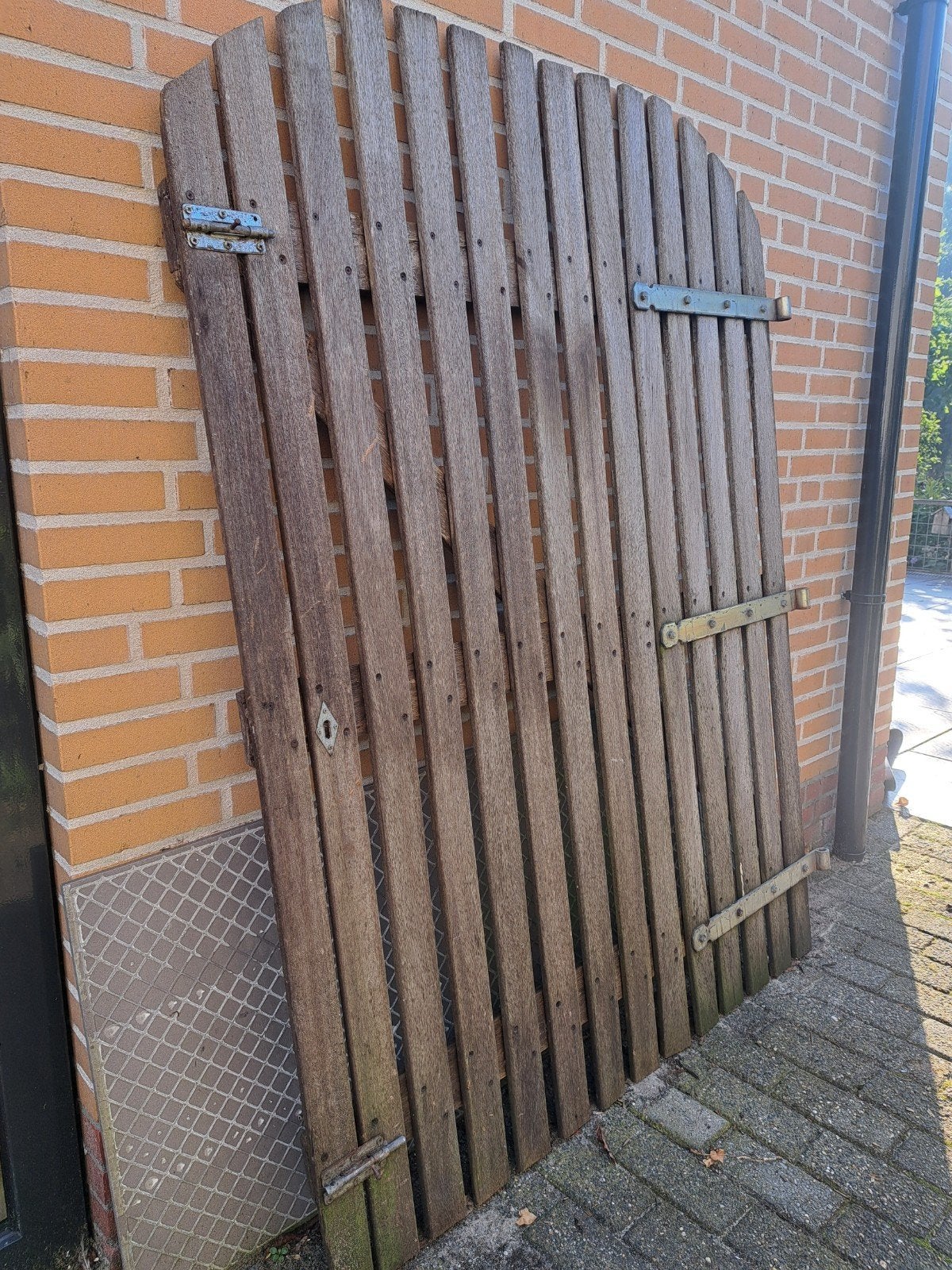 Zeer stevige hardhouten schuttingpoort 130x175 cm, Ophalen, Met poort, Gebruikt, Tuinhek